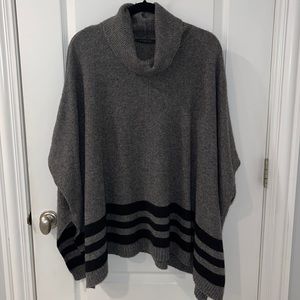 Tahari wool poncho size small